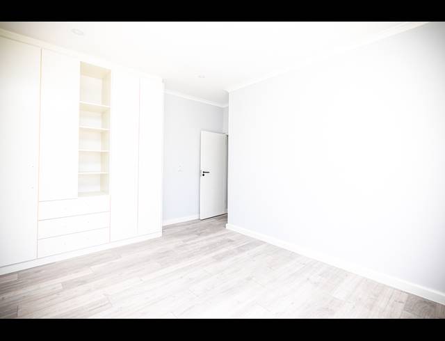 4 BEDROOM FREEHOLD FOR SALE IN SANDOWN